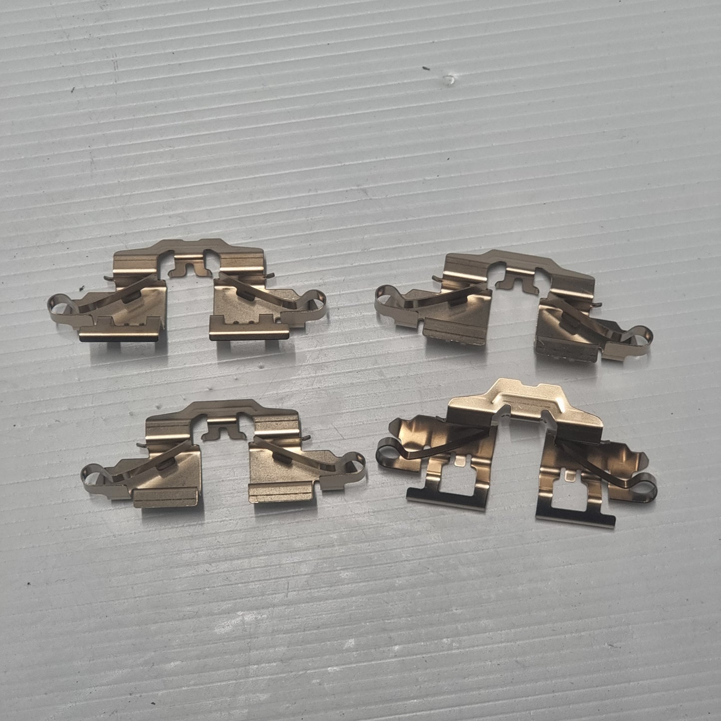 Genuine Suzuki Pad Set,Disc Brake Azg | 55800-68L21-000