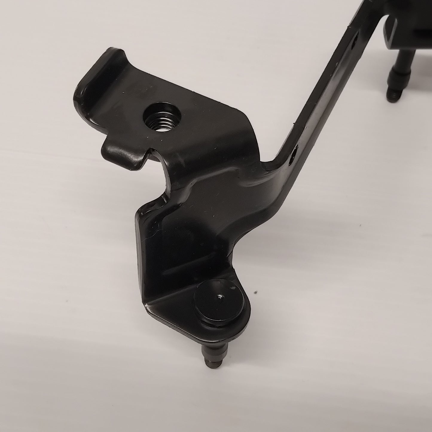 Genuine Ford Bracket Assy - Power Steering Pump | 1699174