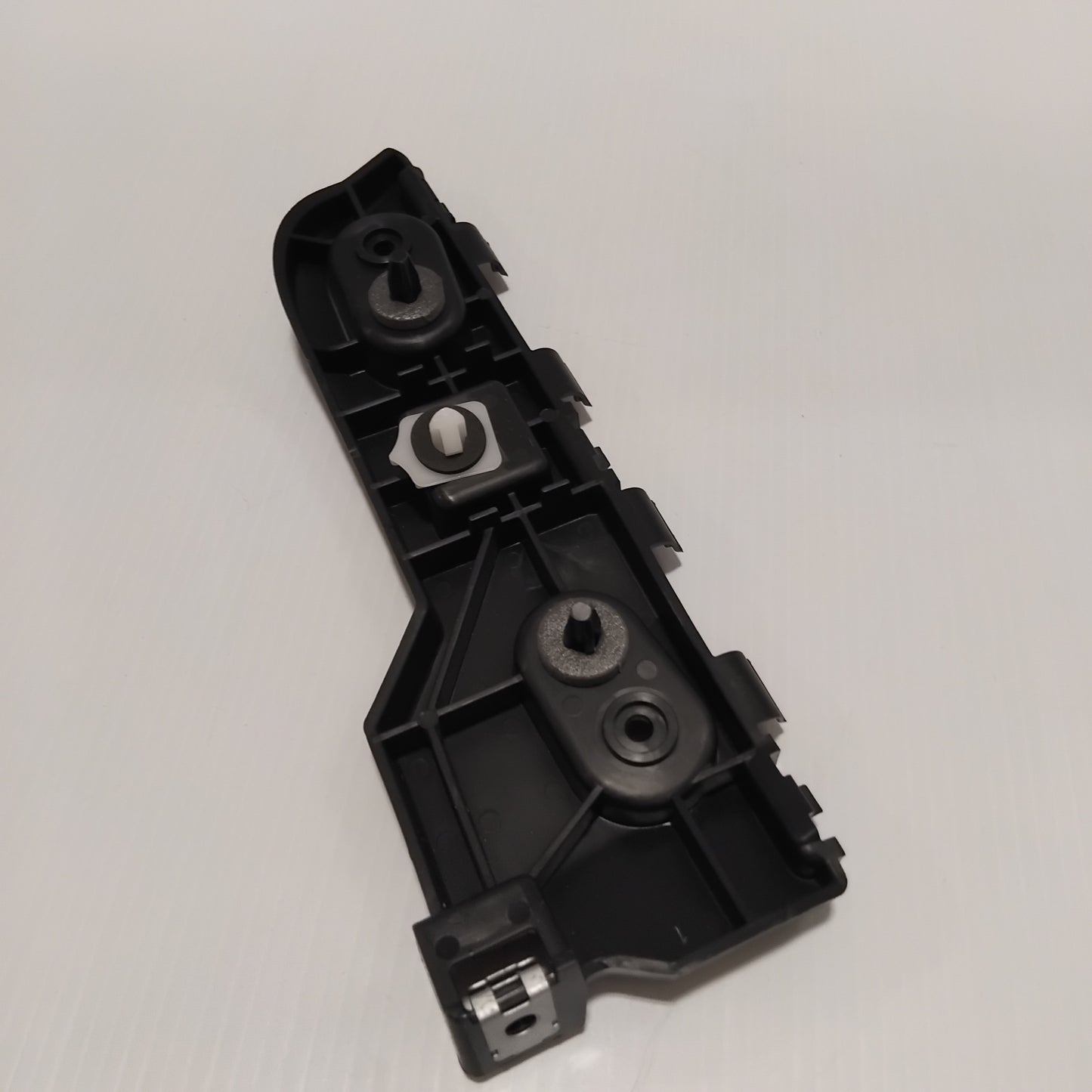 Genuine Ford Bracket - Bumper Mounting | 2398562