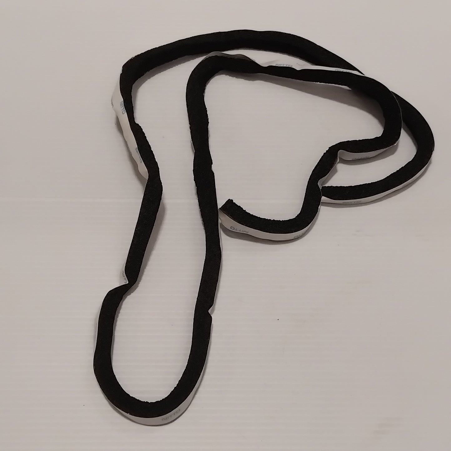 Genuine Ford Seal | 5206546