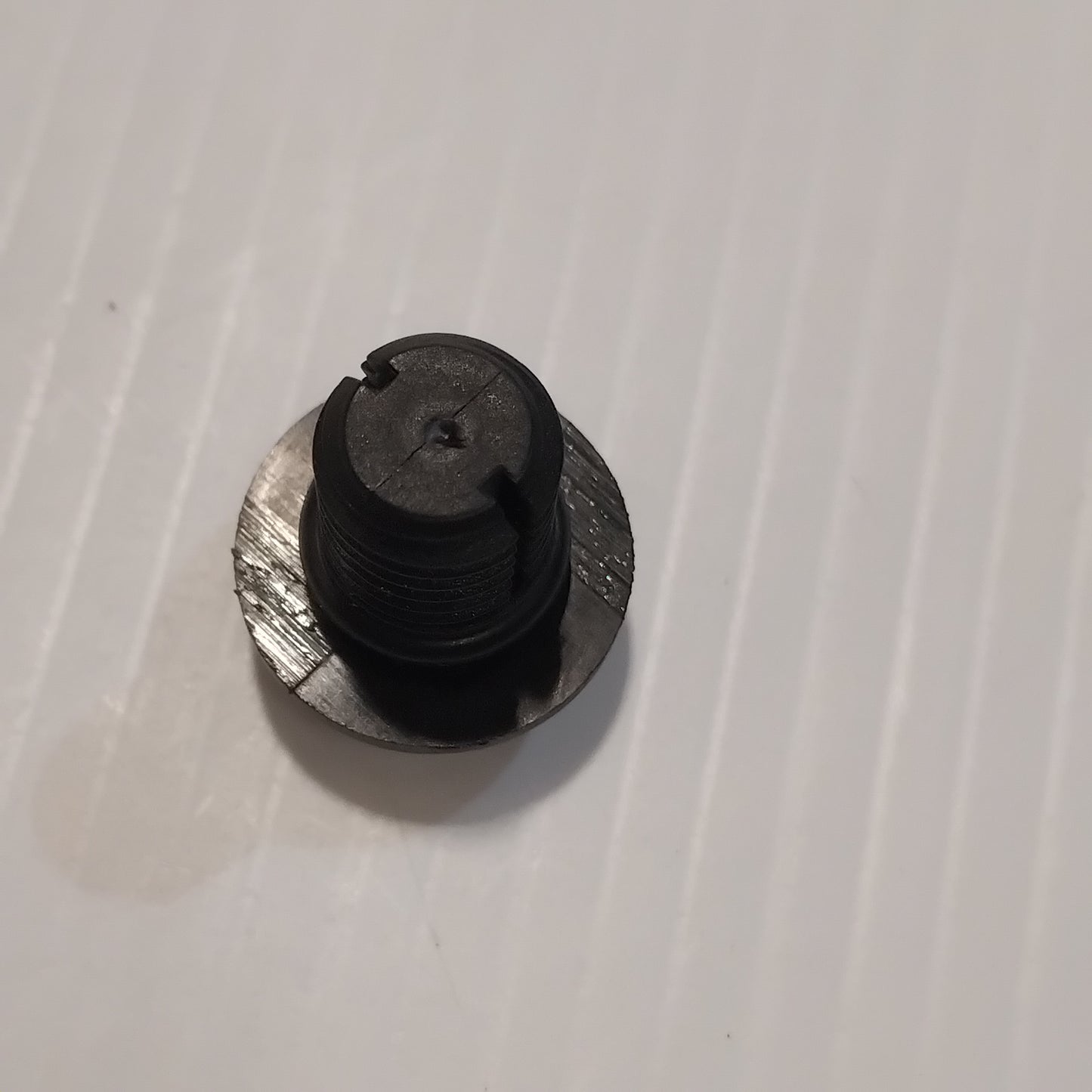 Genuine Degassing Plug - Fiat 500L / Bravo / Ducato | 46722752