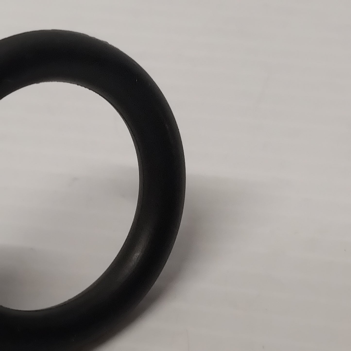Genuine Volvo Gasket | 30711091
