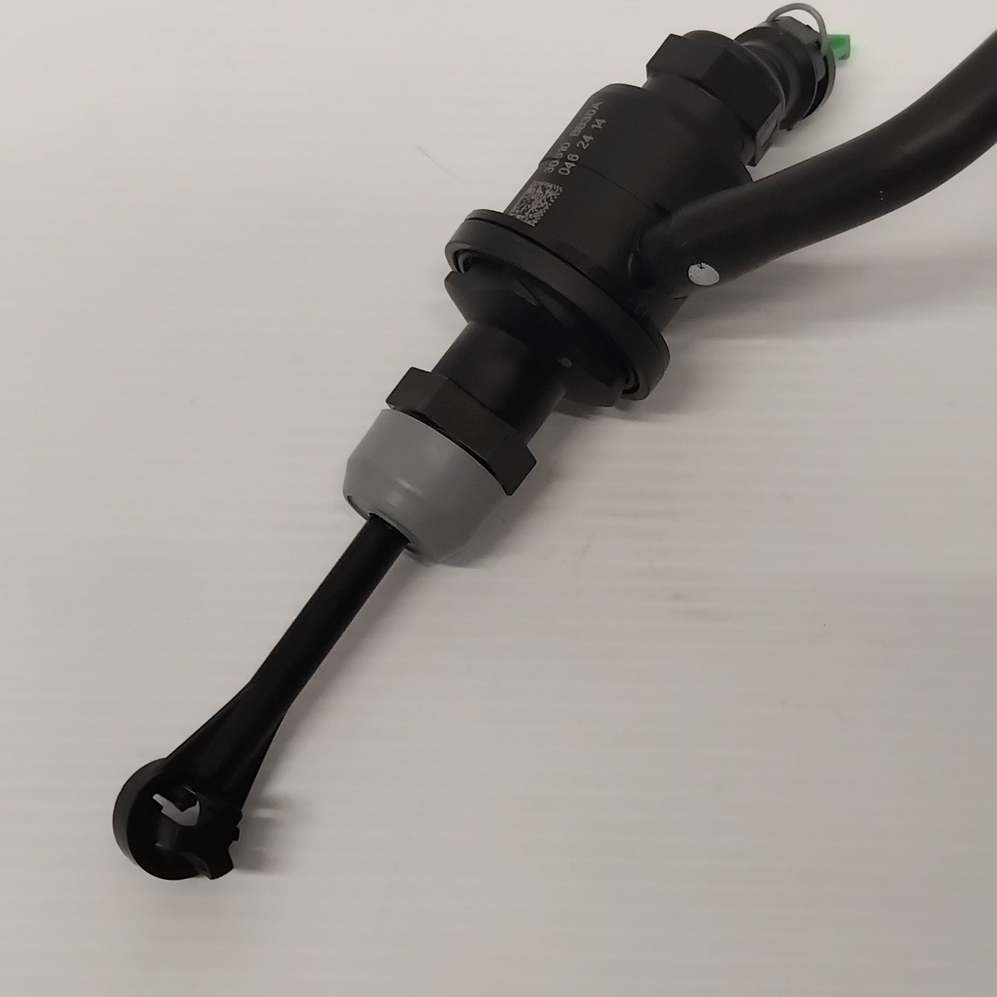 Genuine Clutch Master Cylinder - Nissan Qashqai 2006-2013 | 30610BB30A