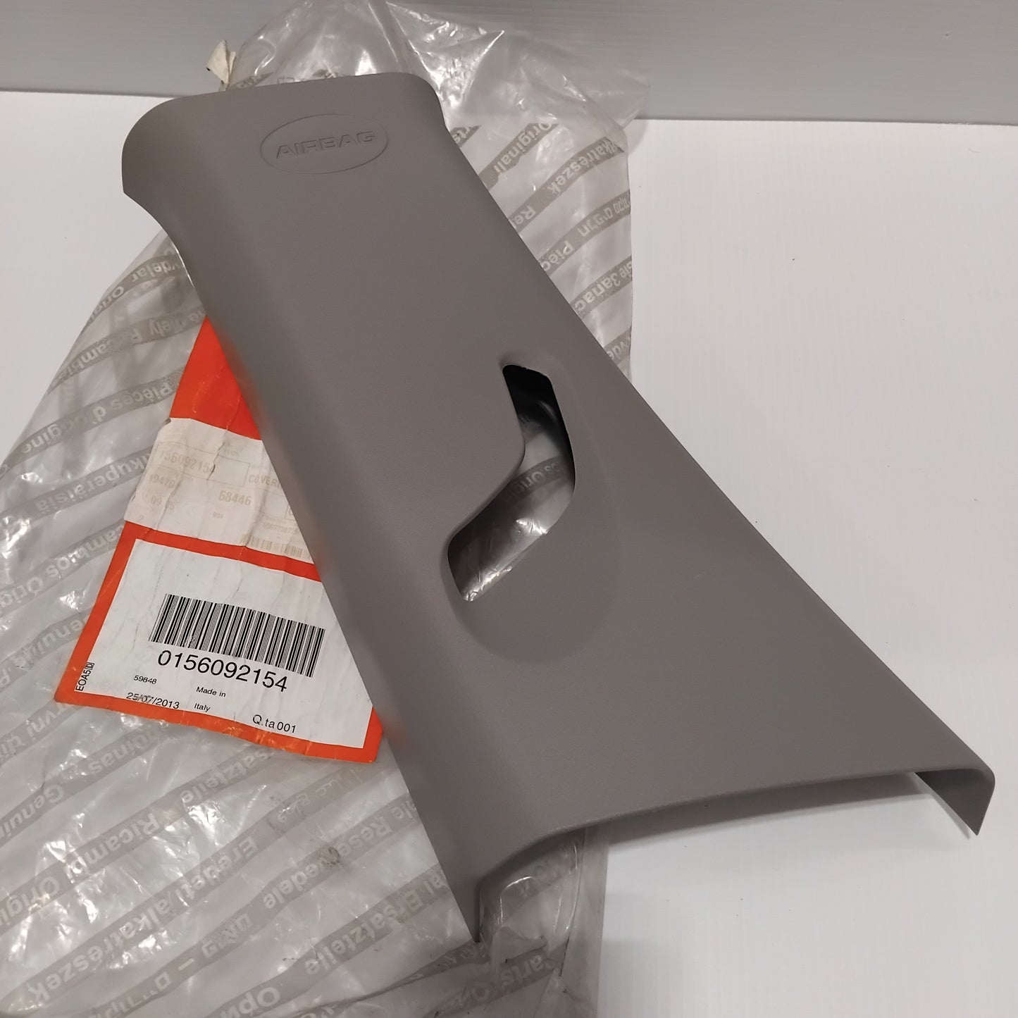 Genuine Fiat Covering | 156092154
