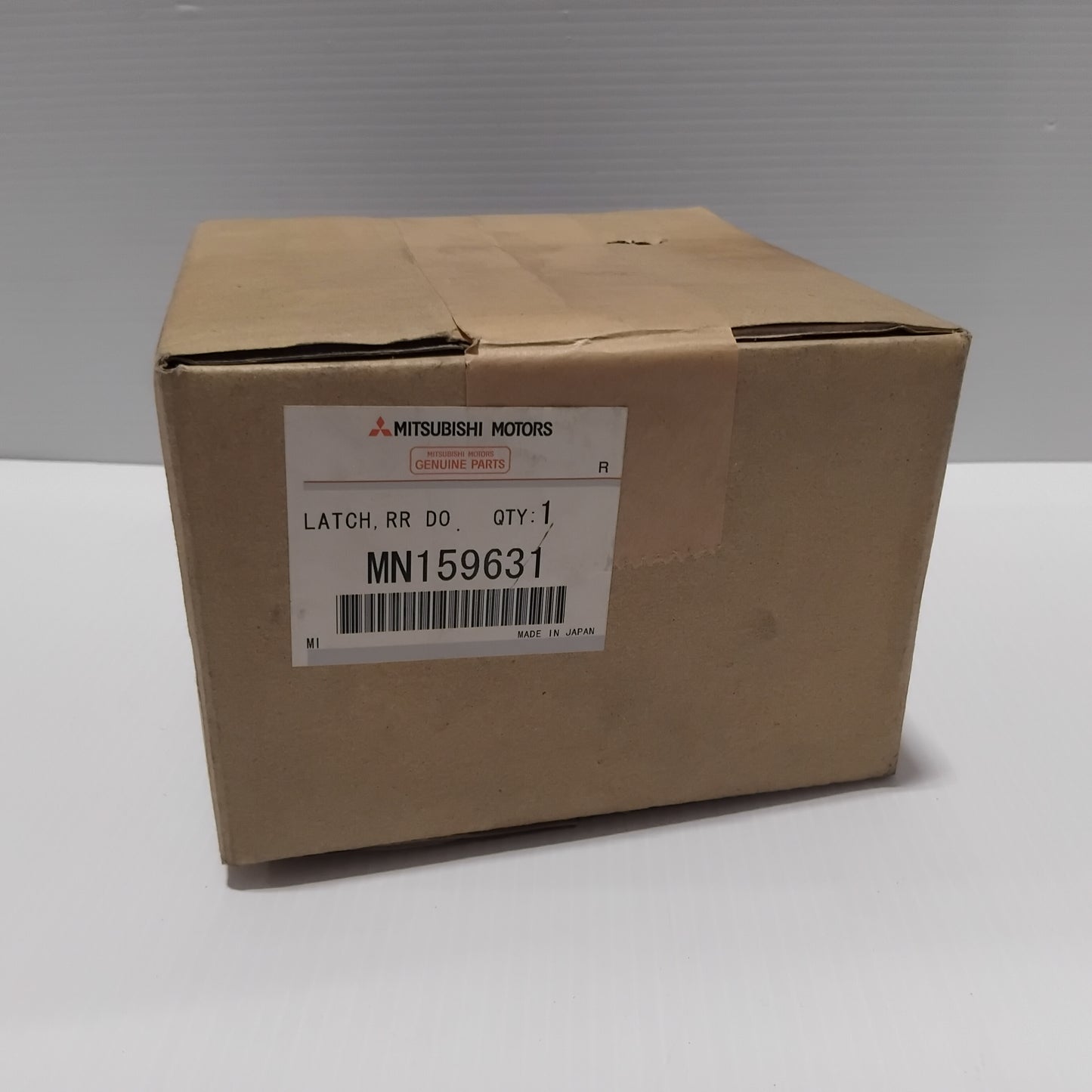 Genuine Mitsubishi Latch,Rr Door,Lh | MN159631