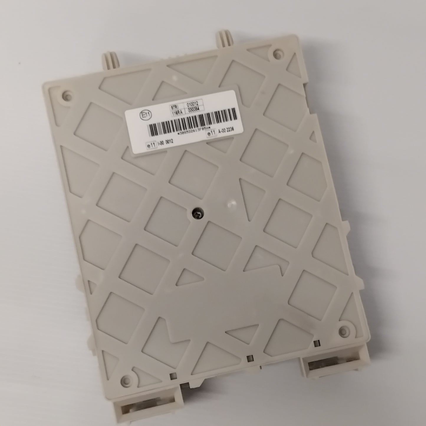 Genuine Fuse Box - Ford Focus / Kuga / Transit | 2506087
