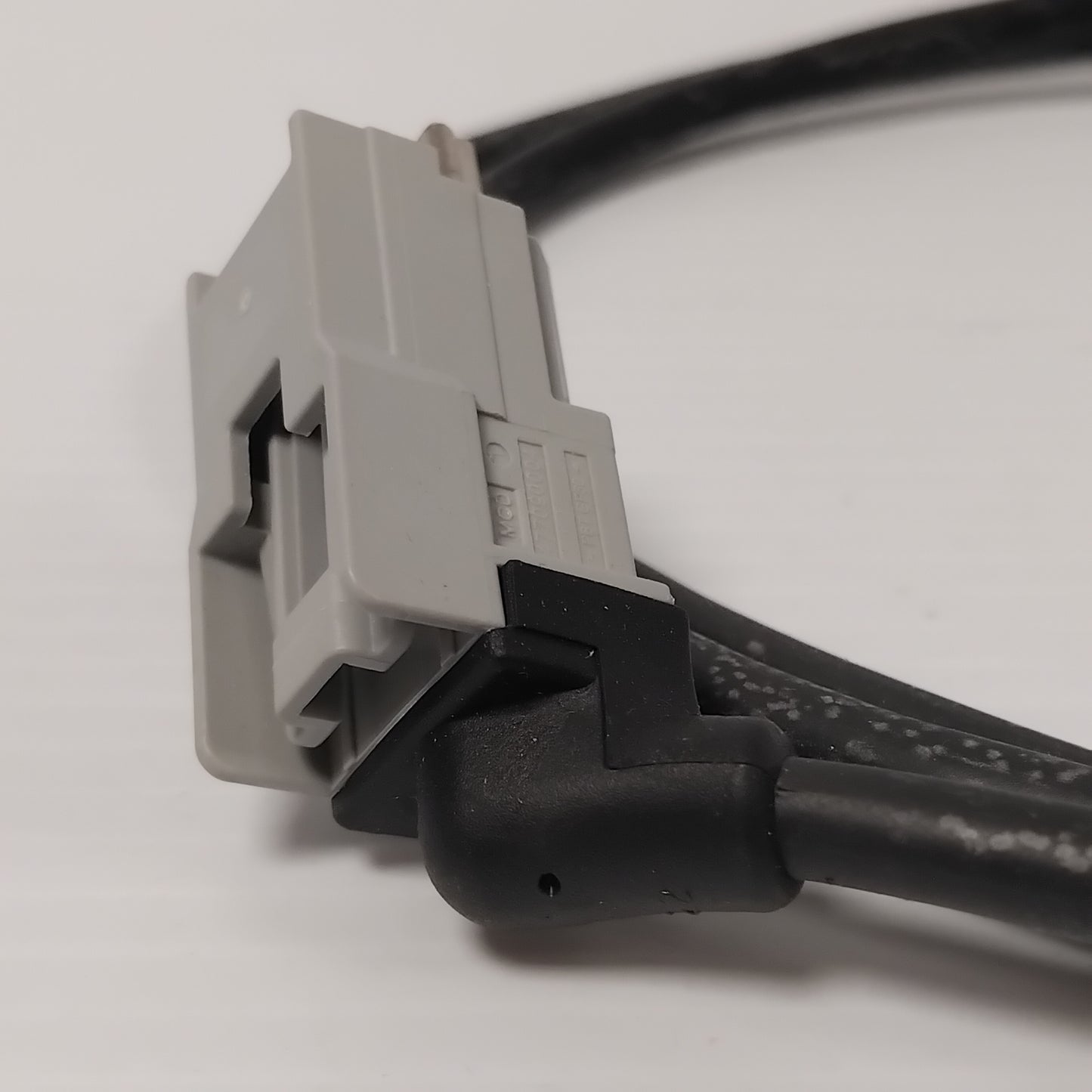 Genuine Dash and Floor Console Cable - Ford Focus 2014-2020 | 1855072