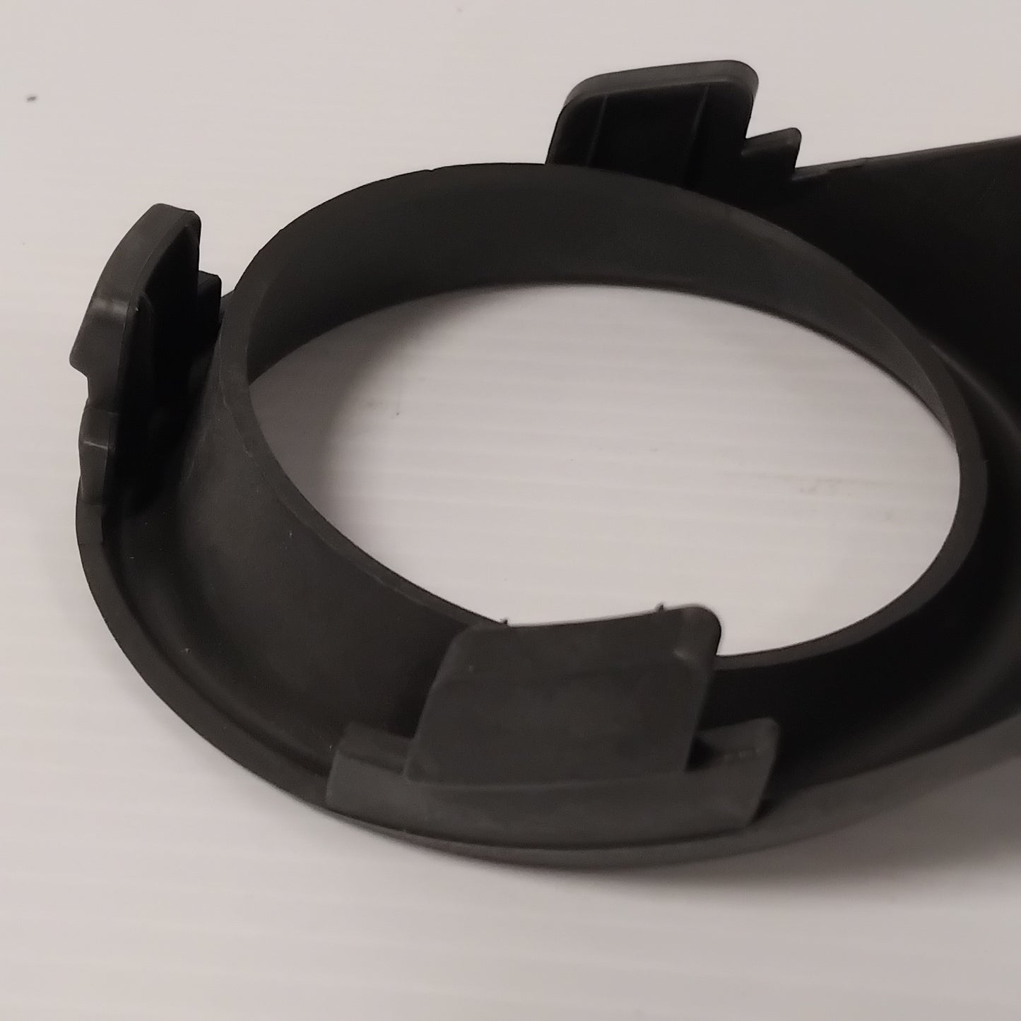 Genuine Ford Bracket - Fog Lamp | 1531751