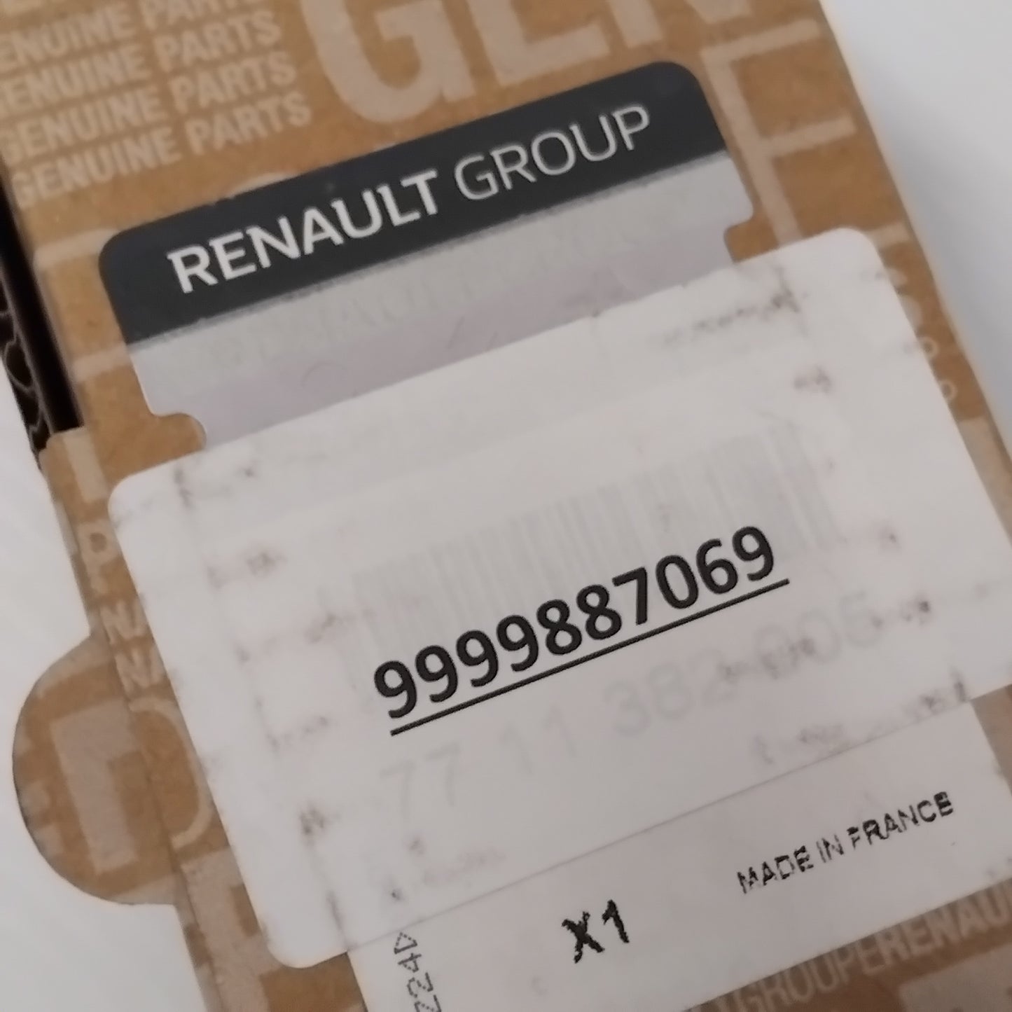 Genuine Nissan F16 Safety Lock | 9999887069