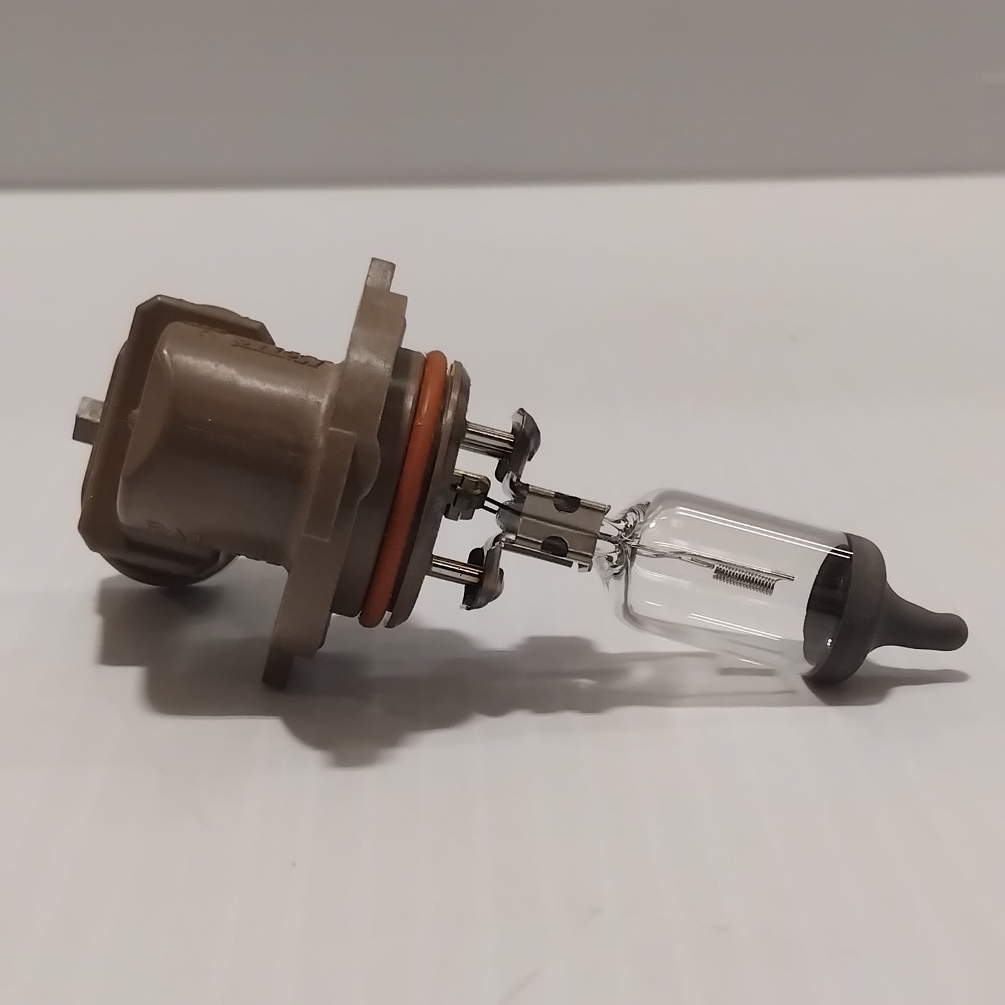 Genuine Toyota Bulb | 90981-13047