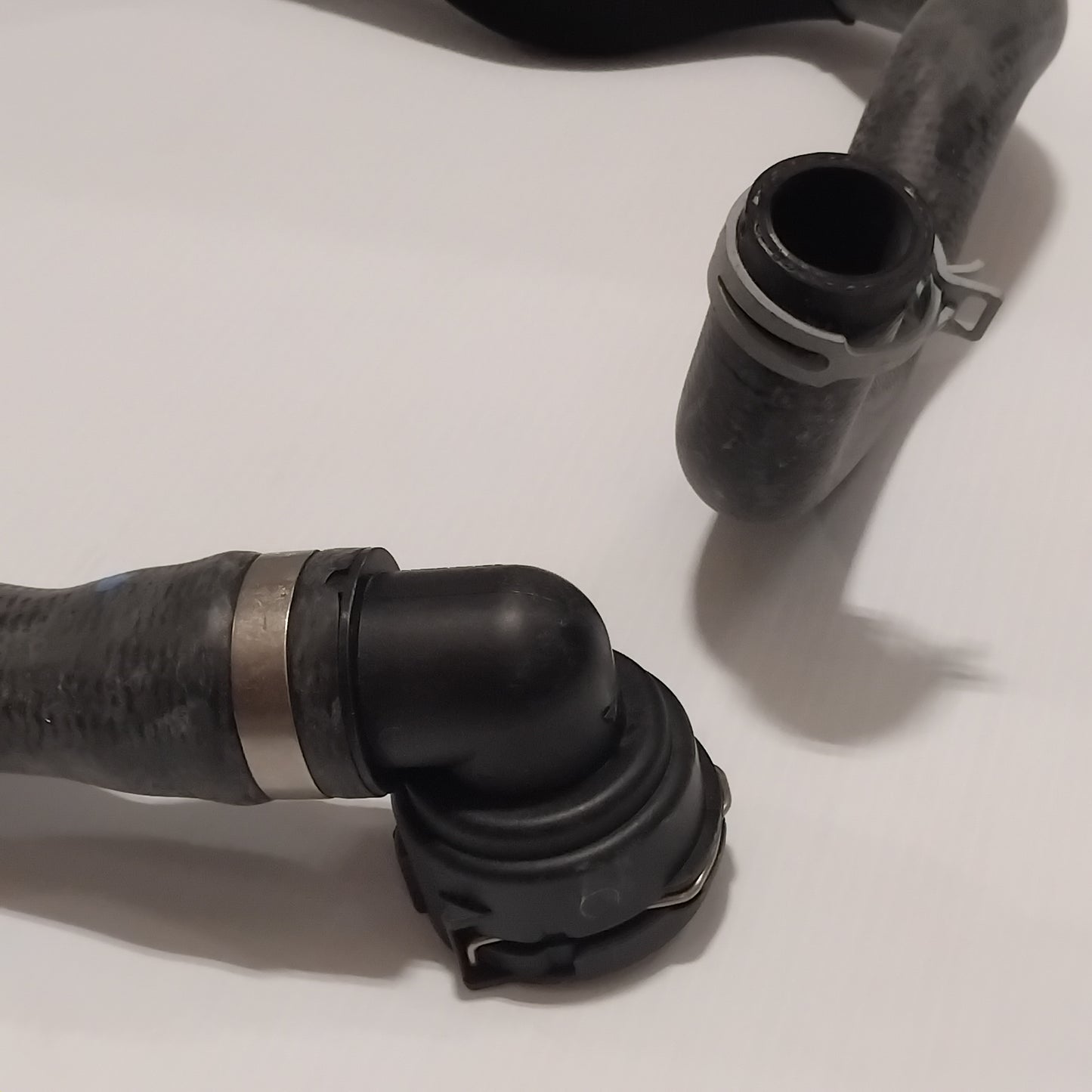 Genuine Volvo Radiator Hose | 31319311