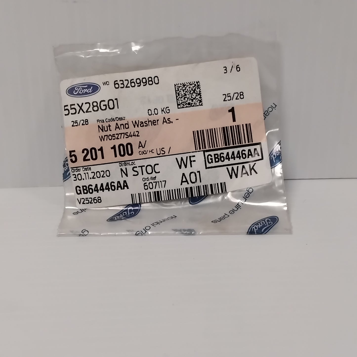 Genuine Ford Nut And Washer Assy - Hex. | 5201100