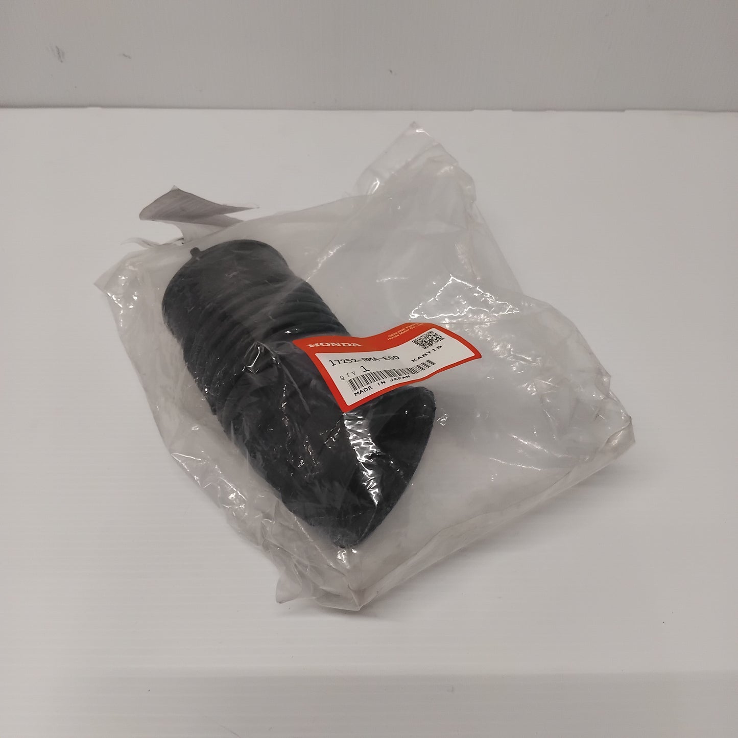 Genuine Honda Tube B, Air Intake | 17252RMAE00