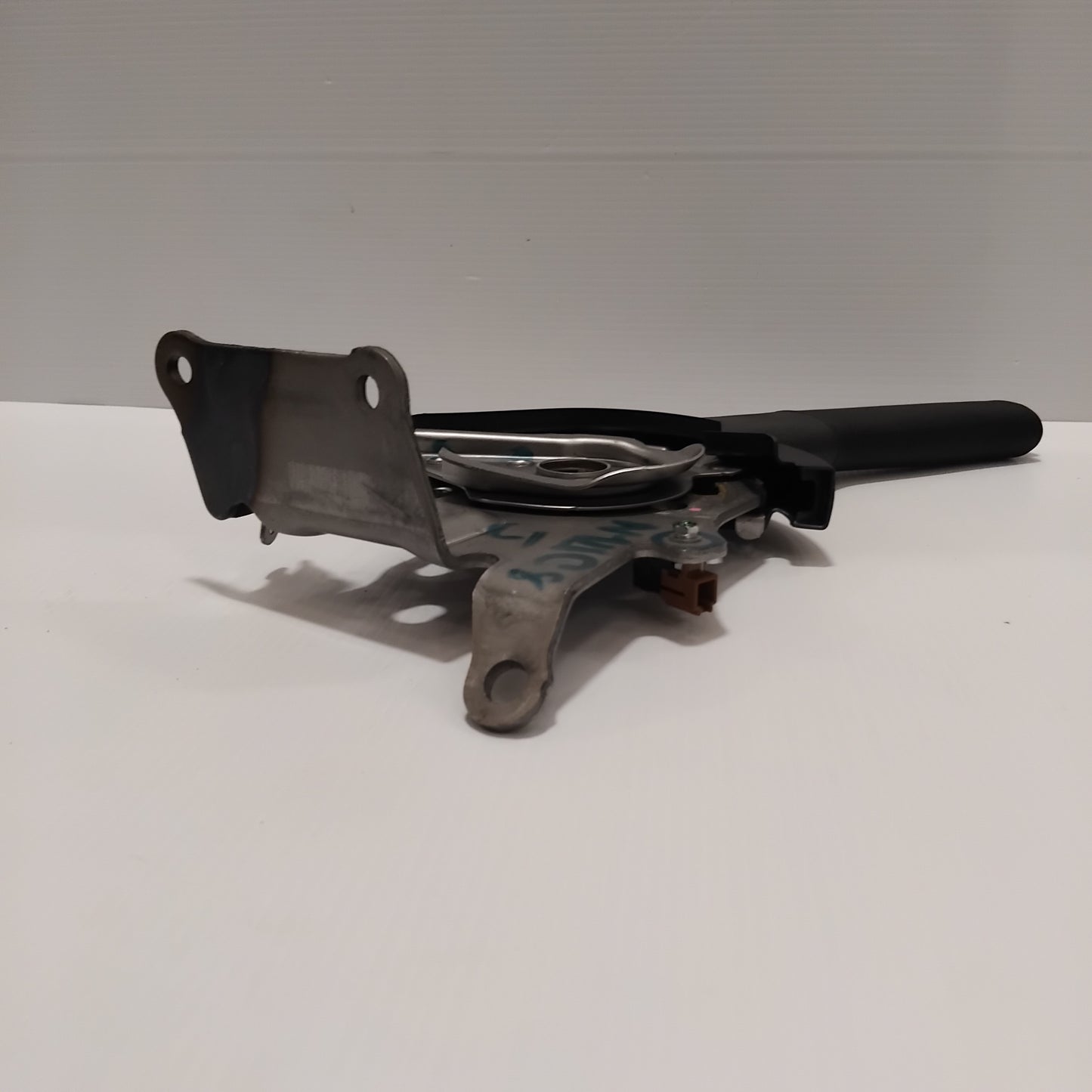 Genuine Mazda Lever,Parking B | DA6B44010A