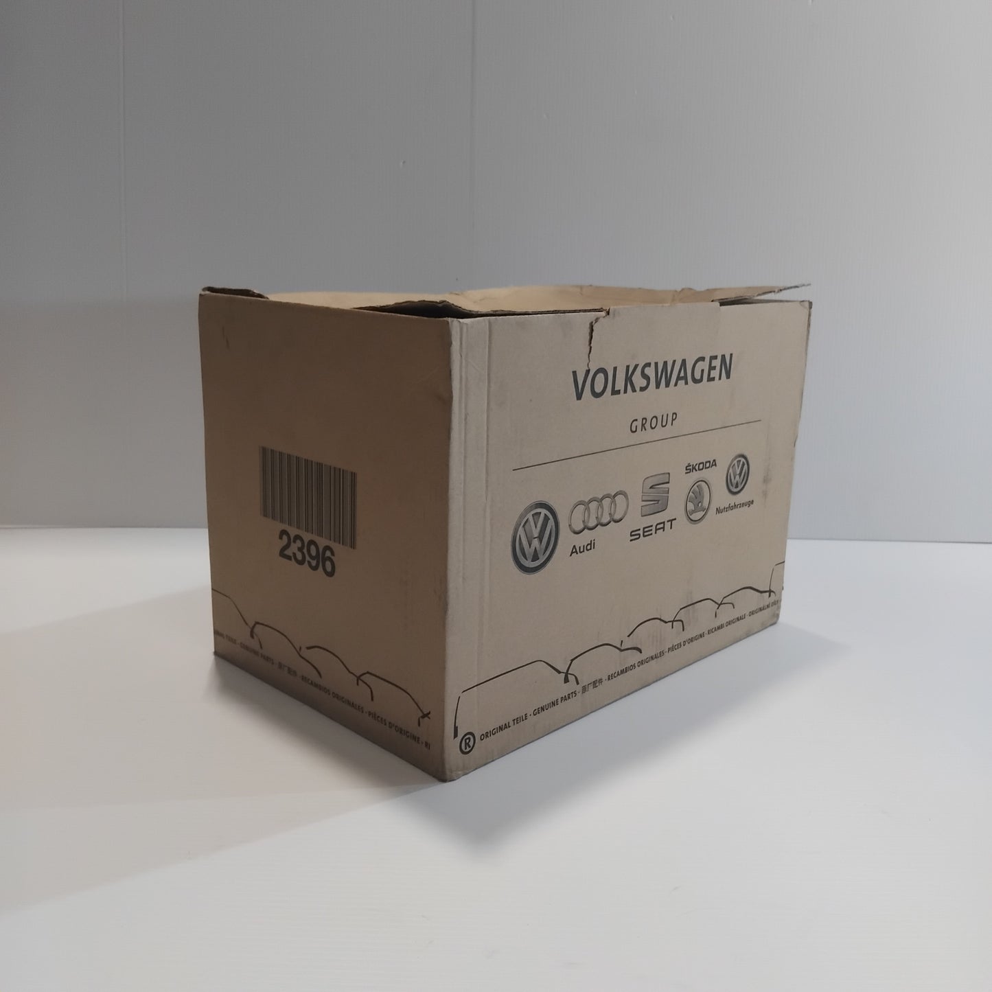 Genuine SEAT Headrest | 7N0883901QICE