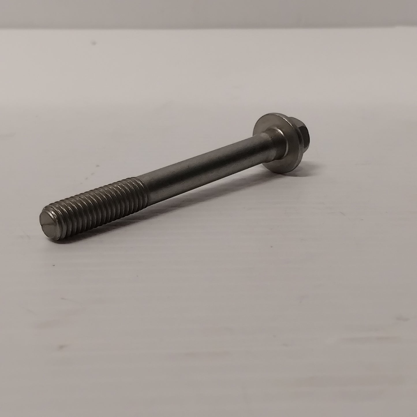 1x Genuine M8X70MM Hex-Head Bolt - Ford Fiesta / Focus / Mondeo | 1361900