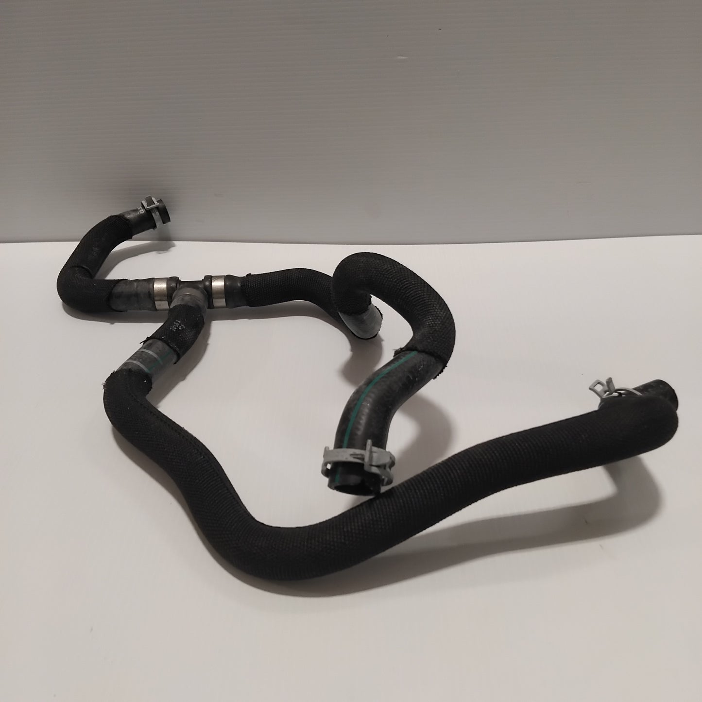 Genuine Volvo Hose Kit | 31657168