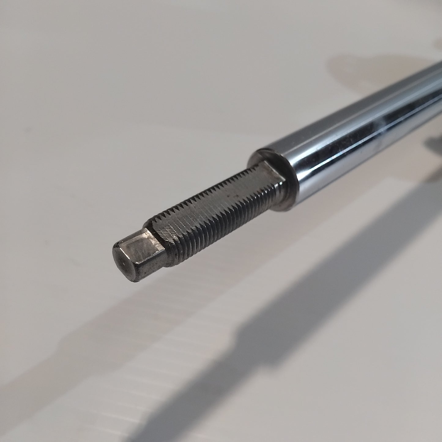 Genuine Kia Strut Assy-Fr,Rh | 546601Y110