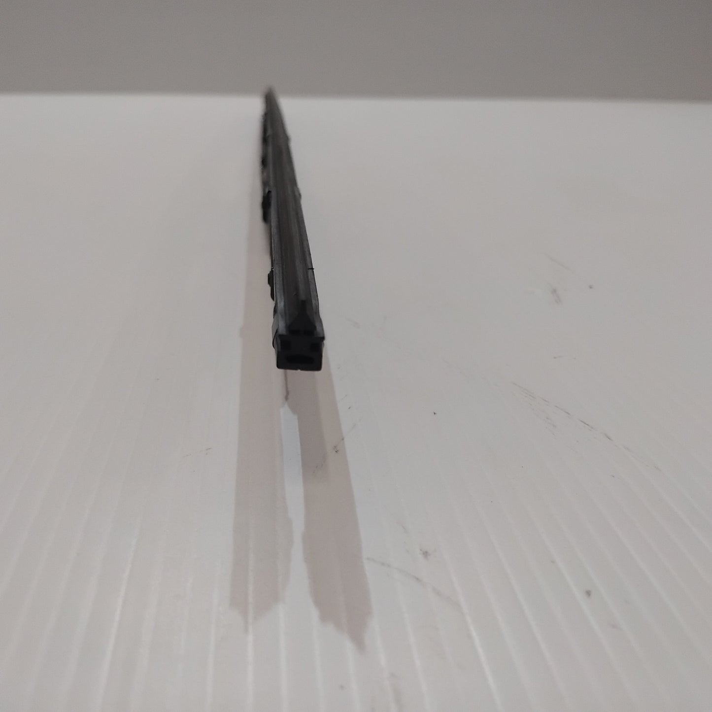 1x Eurorepar 26" Front Wiper Blade - for Peugeot / Citroen | 1611347480