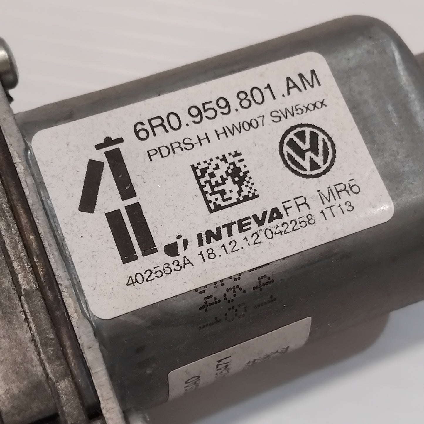 Genuine SEAT Wind.Mot. | 6R0959801AMSE1