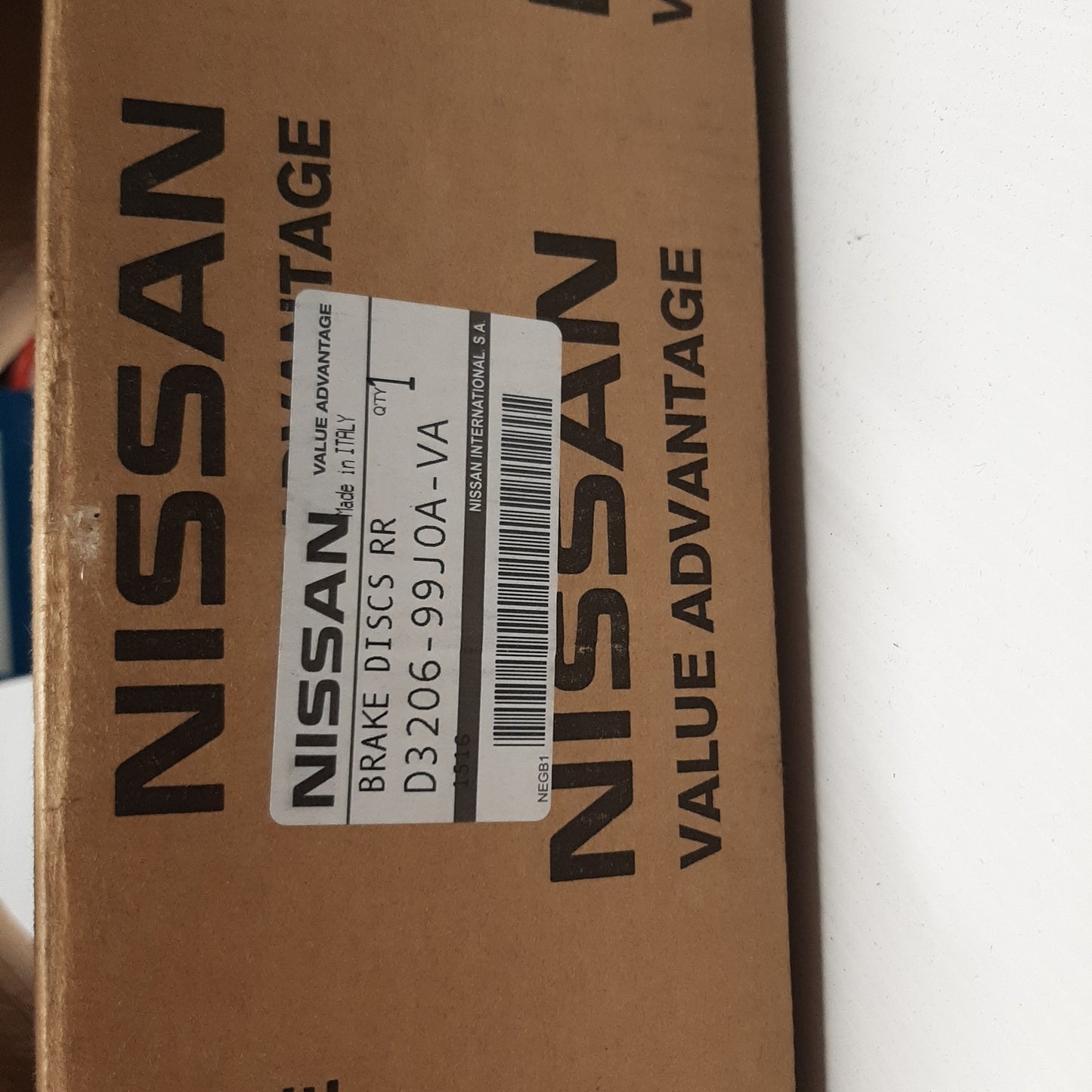 Genuine Rear Brake Discs - Nissan Primera / Almera | D320699J0AVA