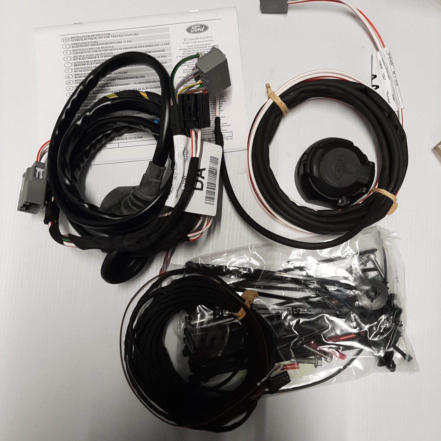 Genuine Tow Bar Wiring Kit - Ford Transit Tourneo Connect 2018- | 2321258