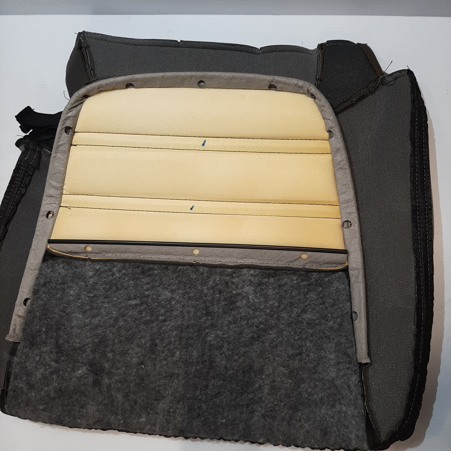 Genuine 3rd Seat Cover - Kia Sorento Wagon 2014-2020 | 89260C5510C58