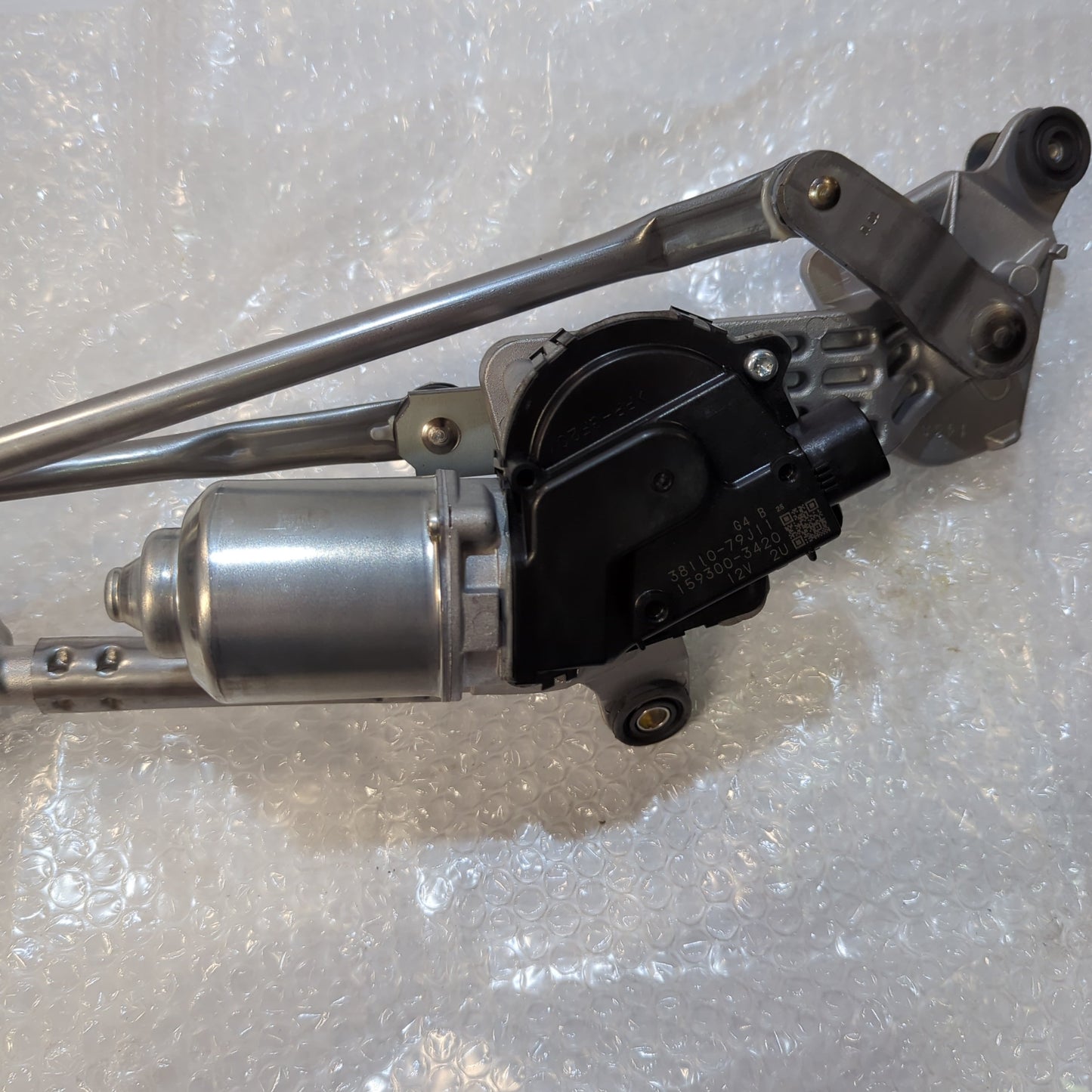 Genuine Front Wiper Motor with Linkage - Suzuki SX4 2008 | 38100-80J11-000