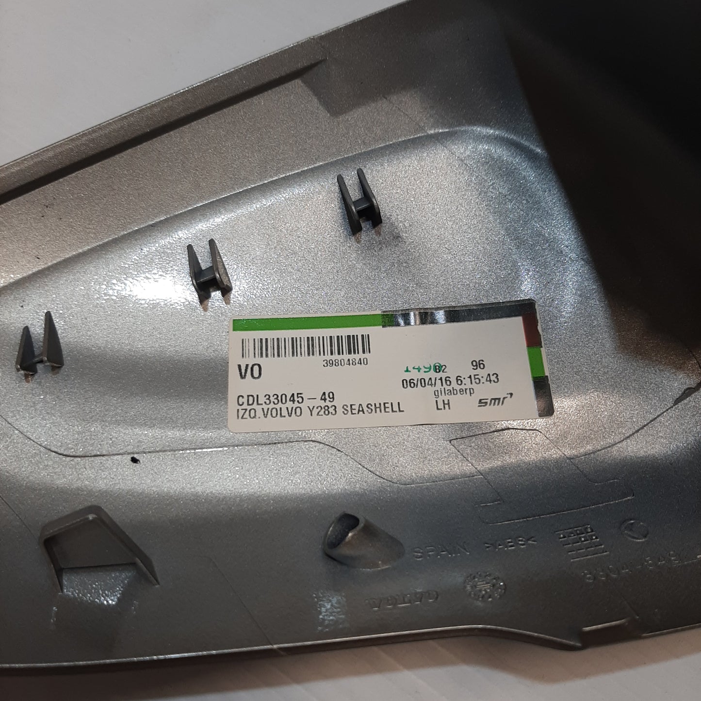 Genuine Left Mirror Cap Cover - Volvo S60 / V70 | 39804840