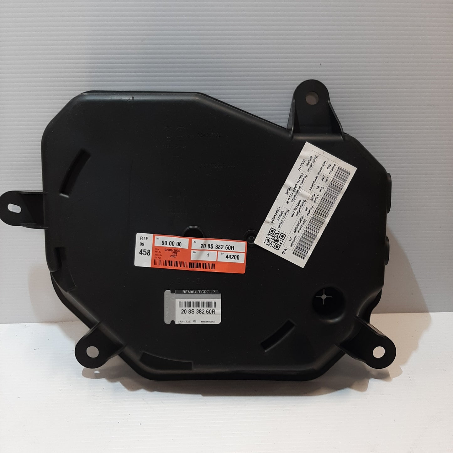 Genuine AdBlue Tank Cover - Renault Master | 20 8S 382 60R