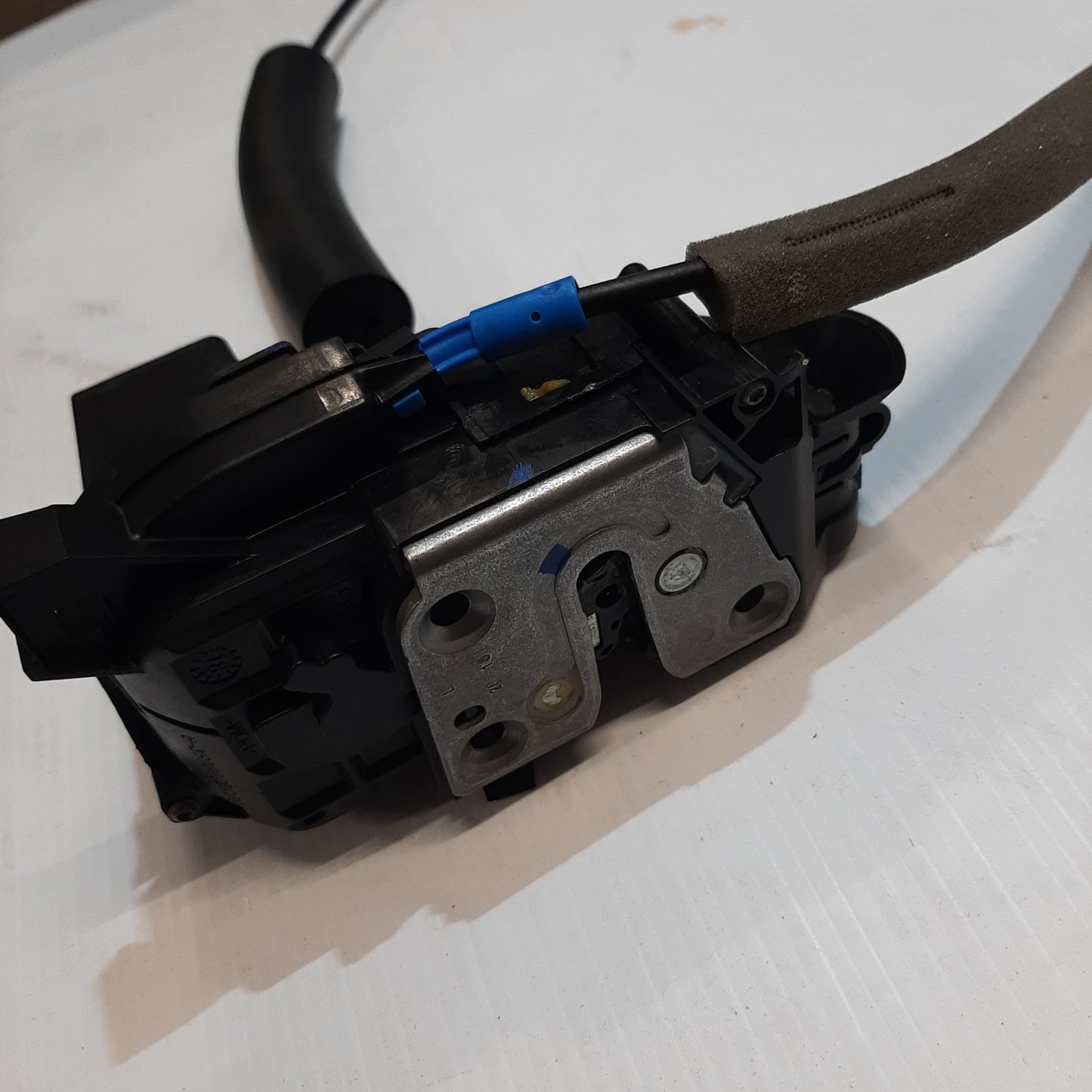 Genuine Front Left Door Lock - Renault Laguna 2007-2015 | 80 50 300 16R