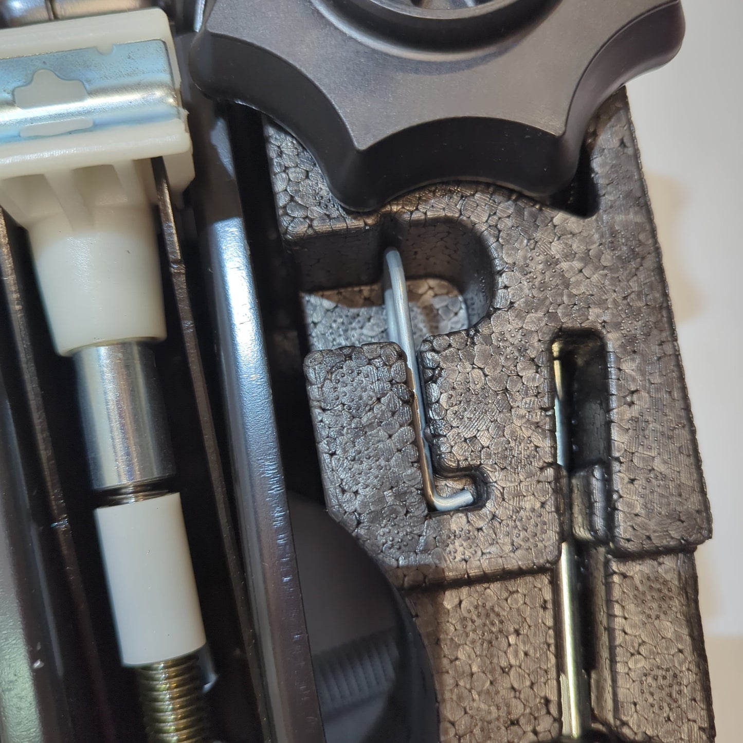 Genuine Spare Wheel Repair Kit - SEAT Ibiza ST 2015 | 1SL071716