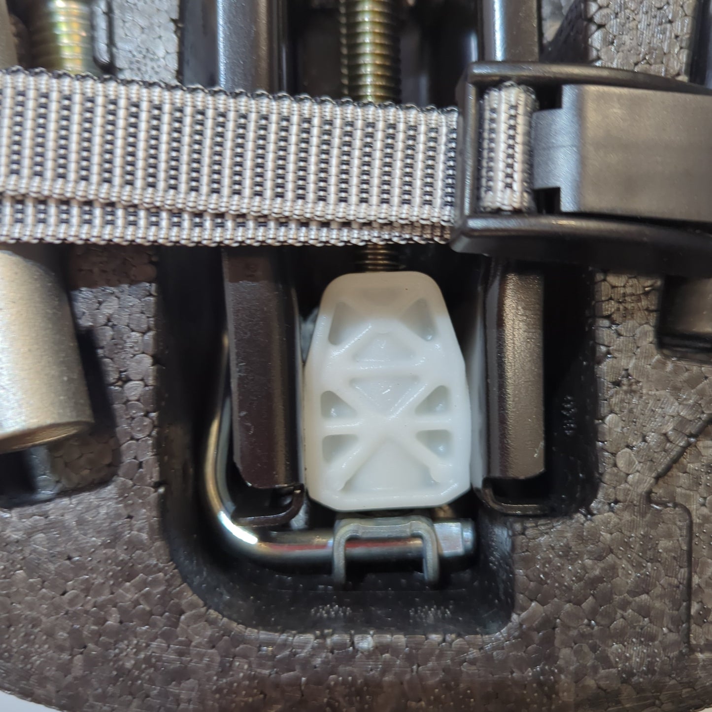 Genuine Spare Wheel Repair Kit - SEAT Ibiza ST 2015 | 1SL071716