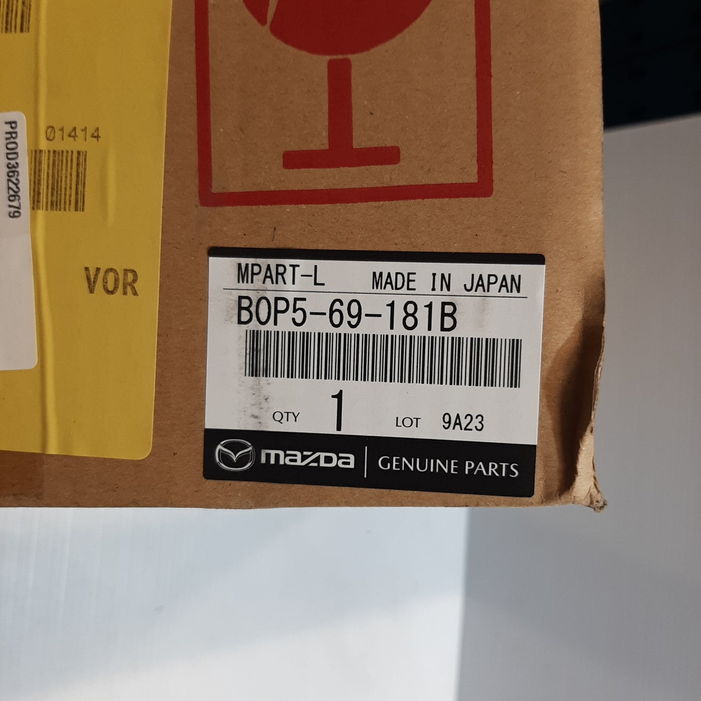 Genuine Mazda Body(L),Door Mi | B0P569181B