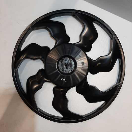 Genuine Engine Cooling Fan - Kia Ceed / Soul / Venga | 252311P390