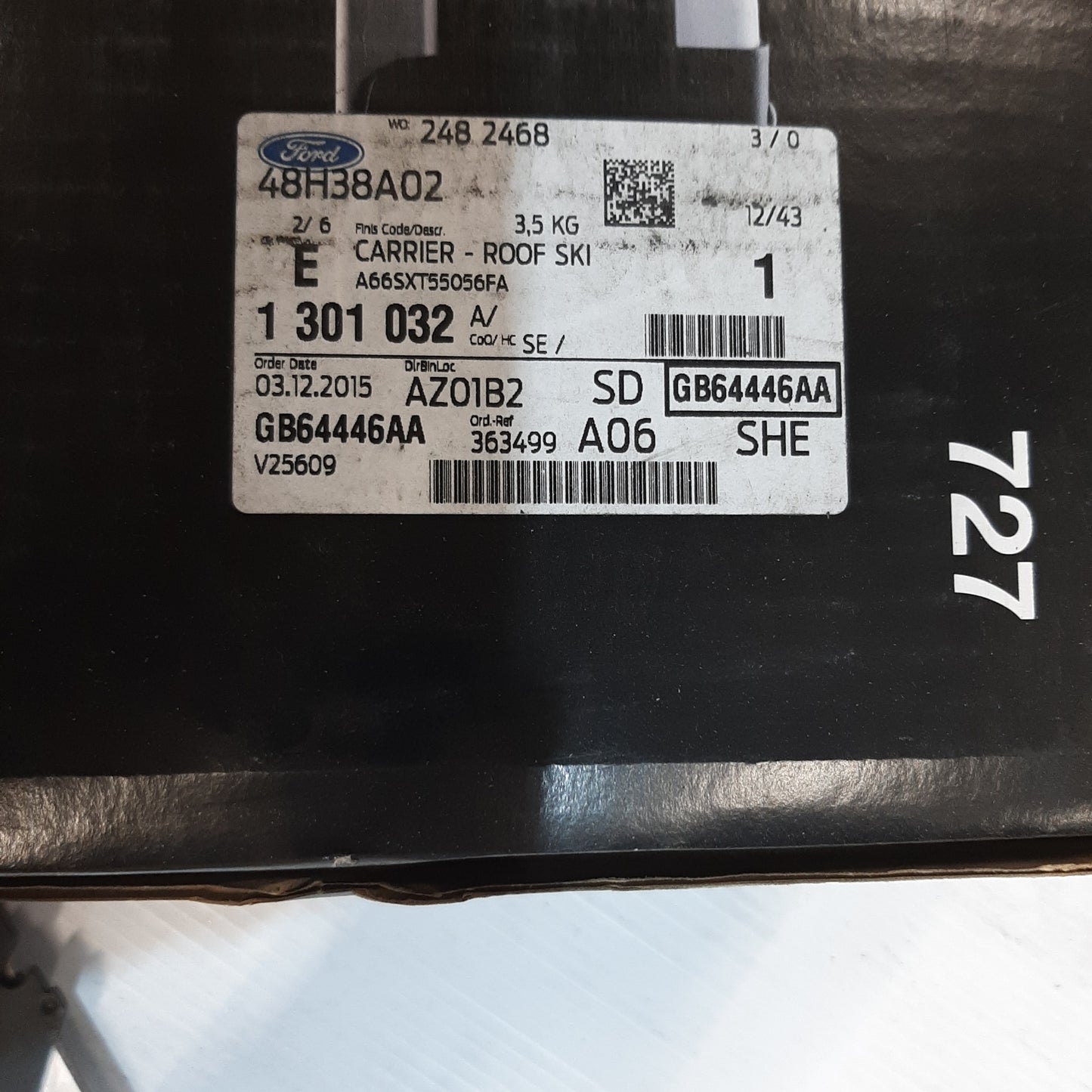 Genuine Ford Carrier - Roof Ski | 1301032