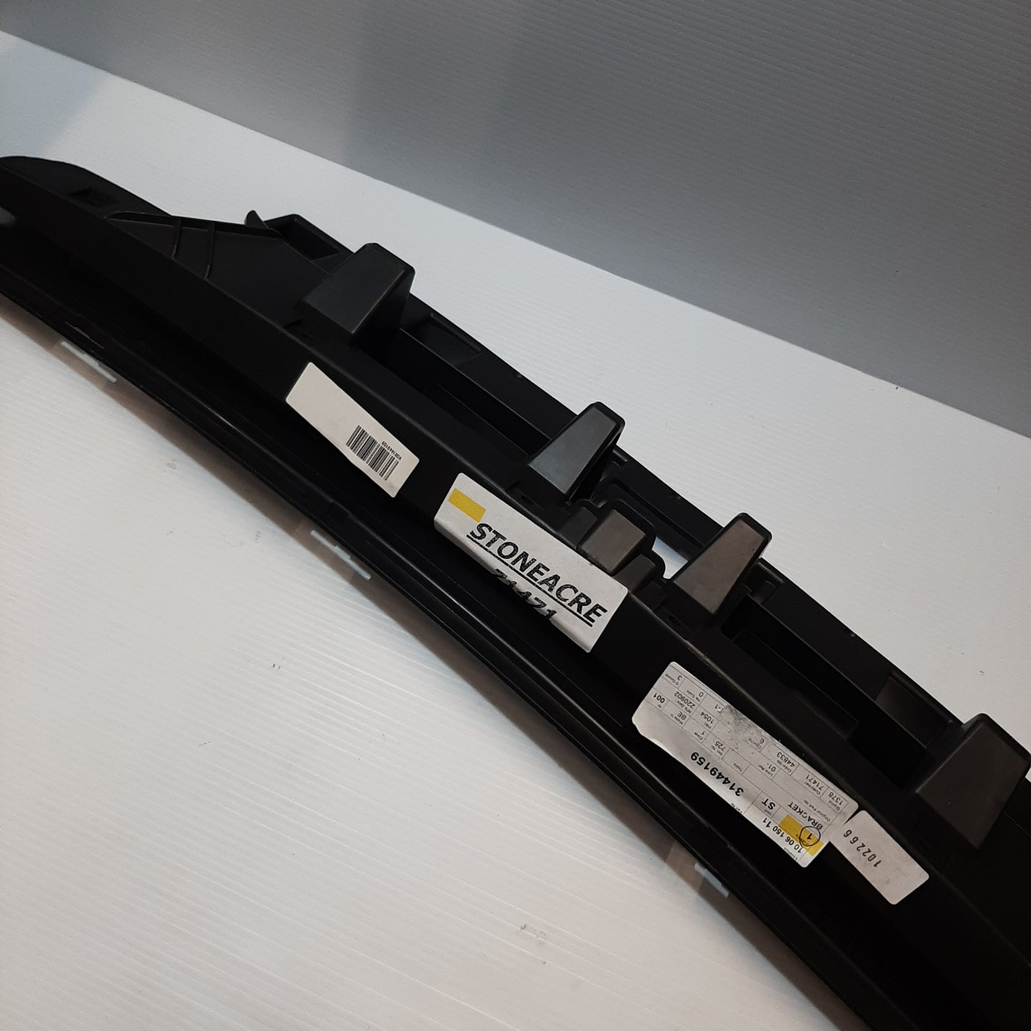 Genuine Volvo Bracket | 31449159