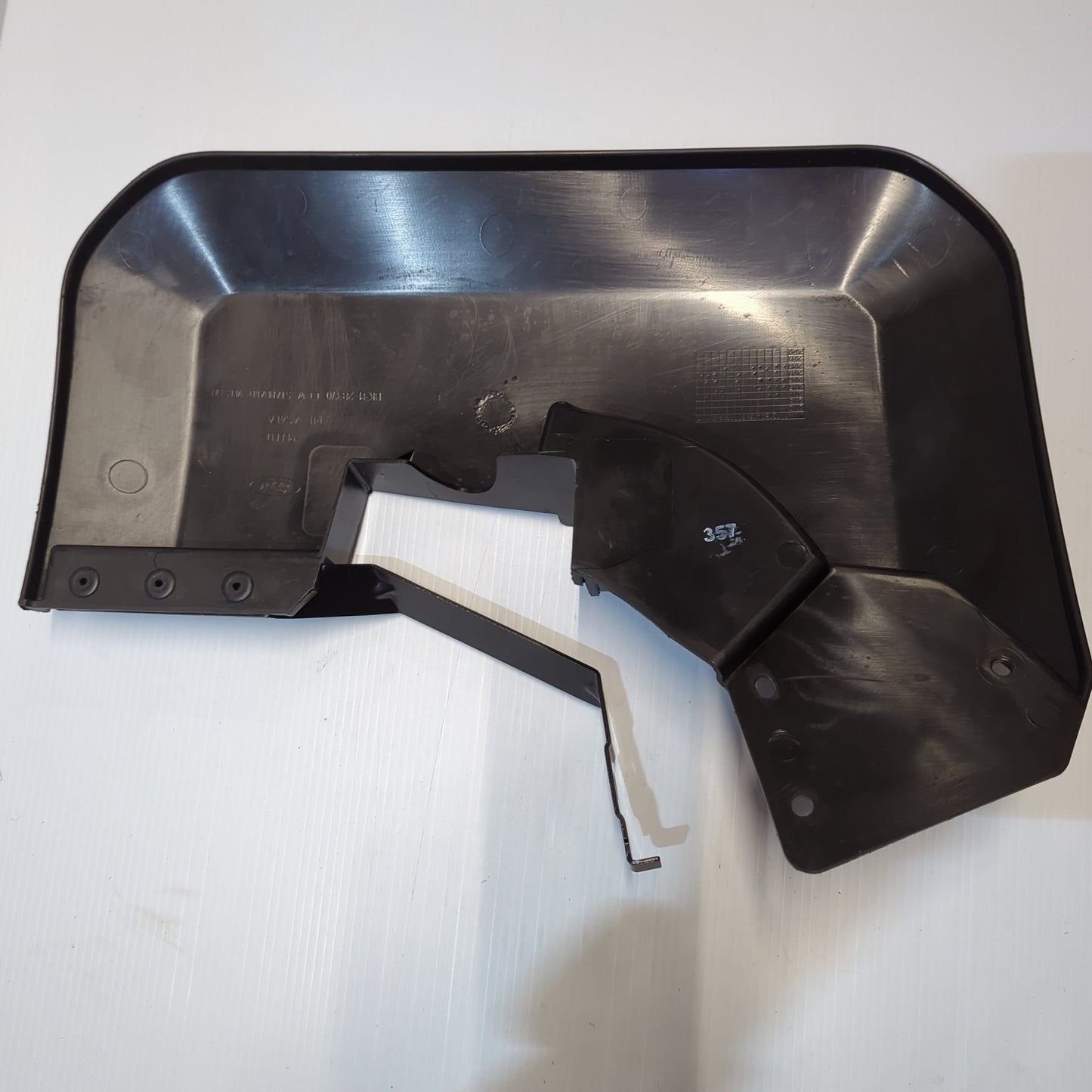 Genuine Rear Right Wheelhouse Splash Shield - Ford Transit 2014-2020 | 1846880