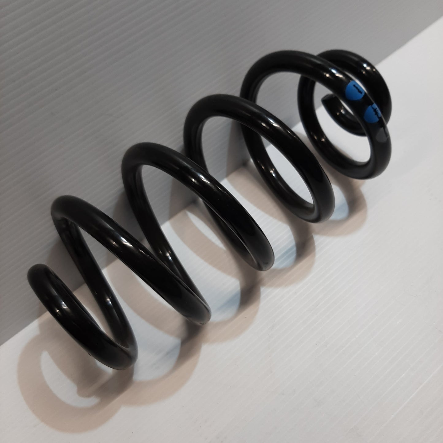 Genuine Rear Suspension Spring - SEAT Exeo 2009-2014 | 8E0511115FJ