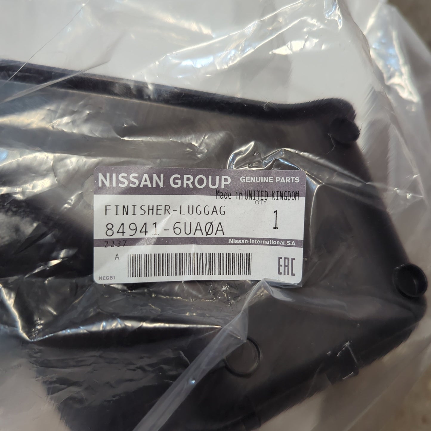 Genuine Nissan Finisher-Luggag | 849416UA0A