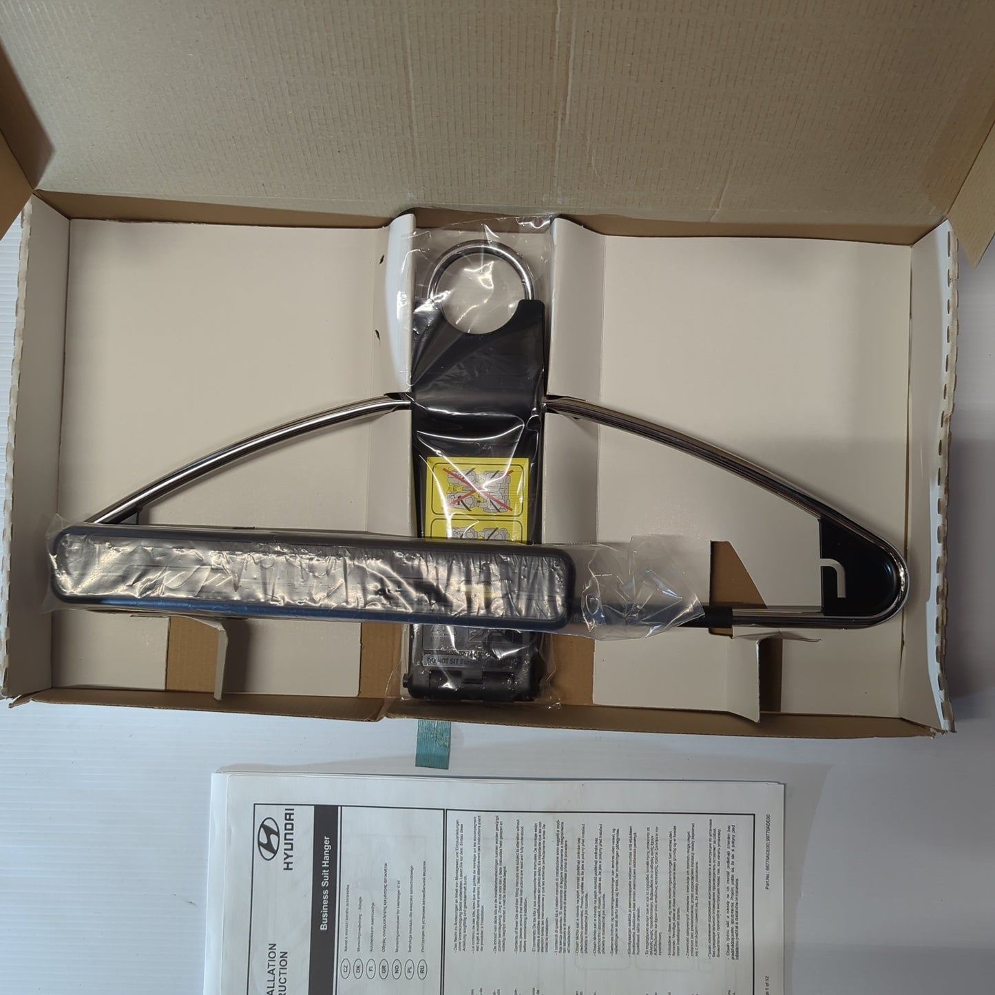 Genuine Business Suit Hanger - Kia | 66770ADE00