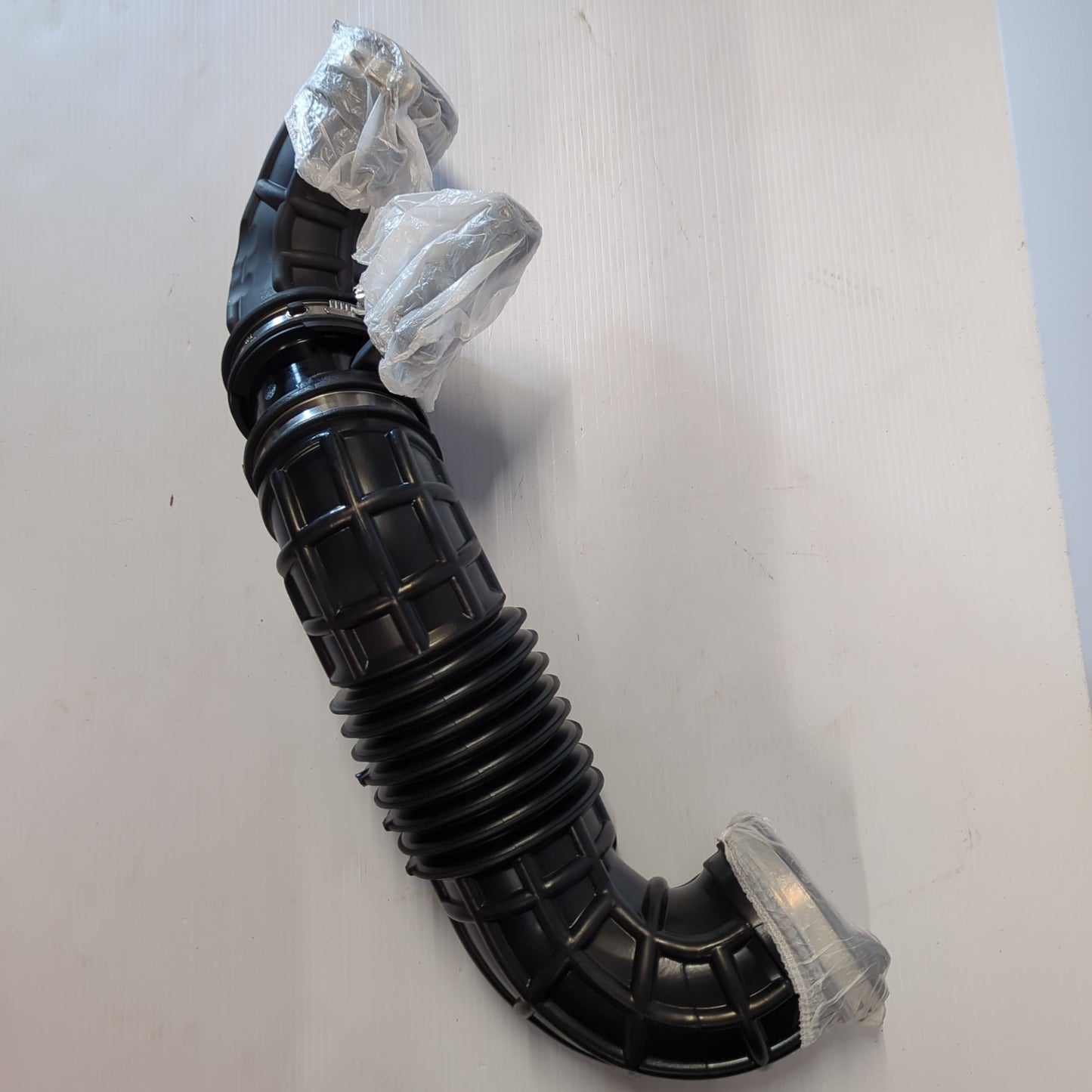 Genuine Air Filter Hose - Ford Transit 2018-2023 | 2335766