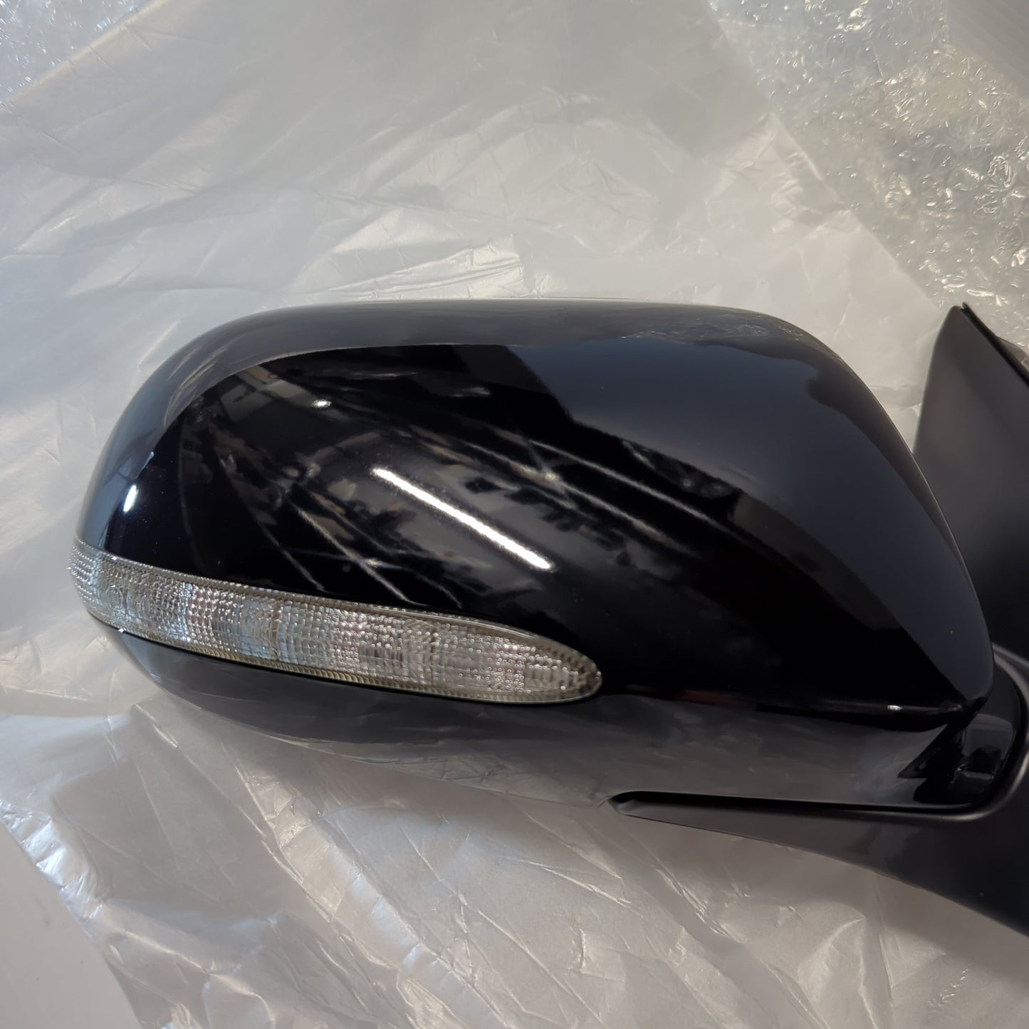Genuine Right Rear View Mirror - Honda Accord 2005- | 76200SEAE22ZC