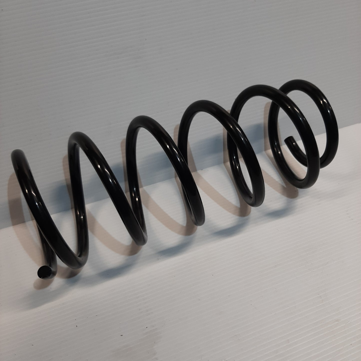 Genuine Rear Suspension Spring - Kia Soul 2008-2011 | 553302K500