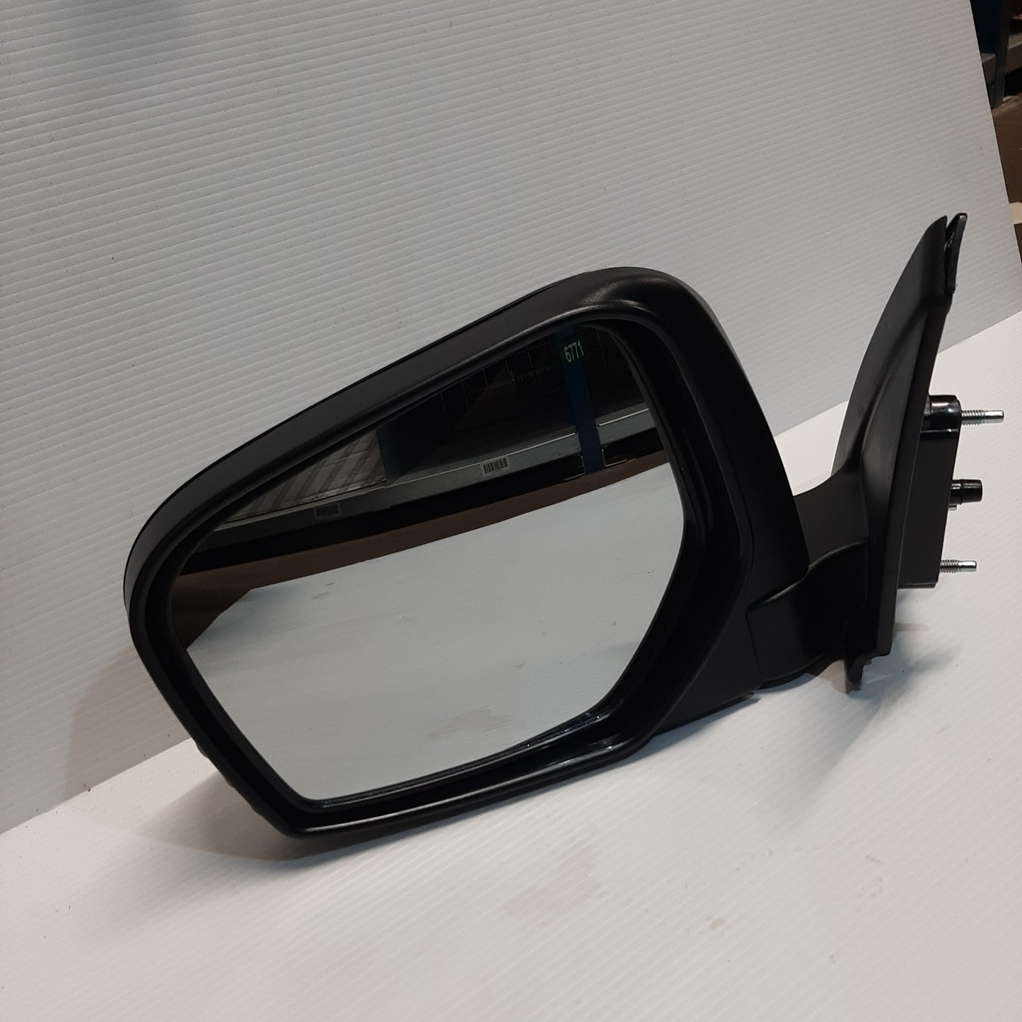 Genuine Left Rear View Mirror - Mitsubishi L200 2010 | MN136771