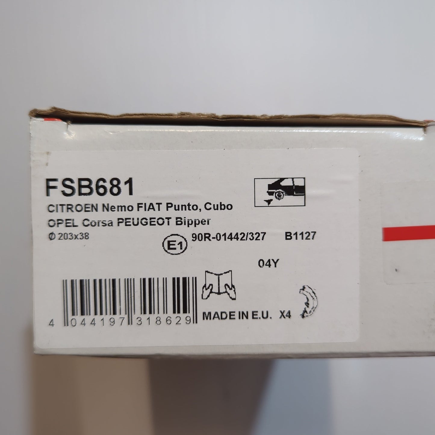 Ferodo - Rear Brake Shoe Set for Nemo / Corsa / Bipper / Punto | FSB681