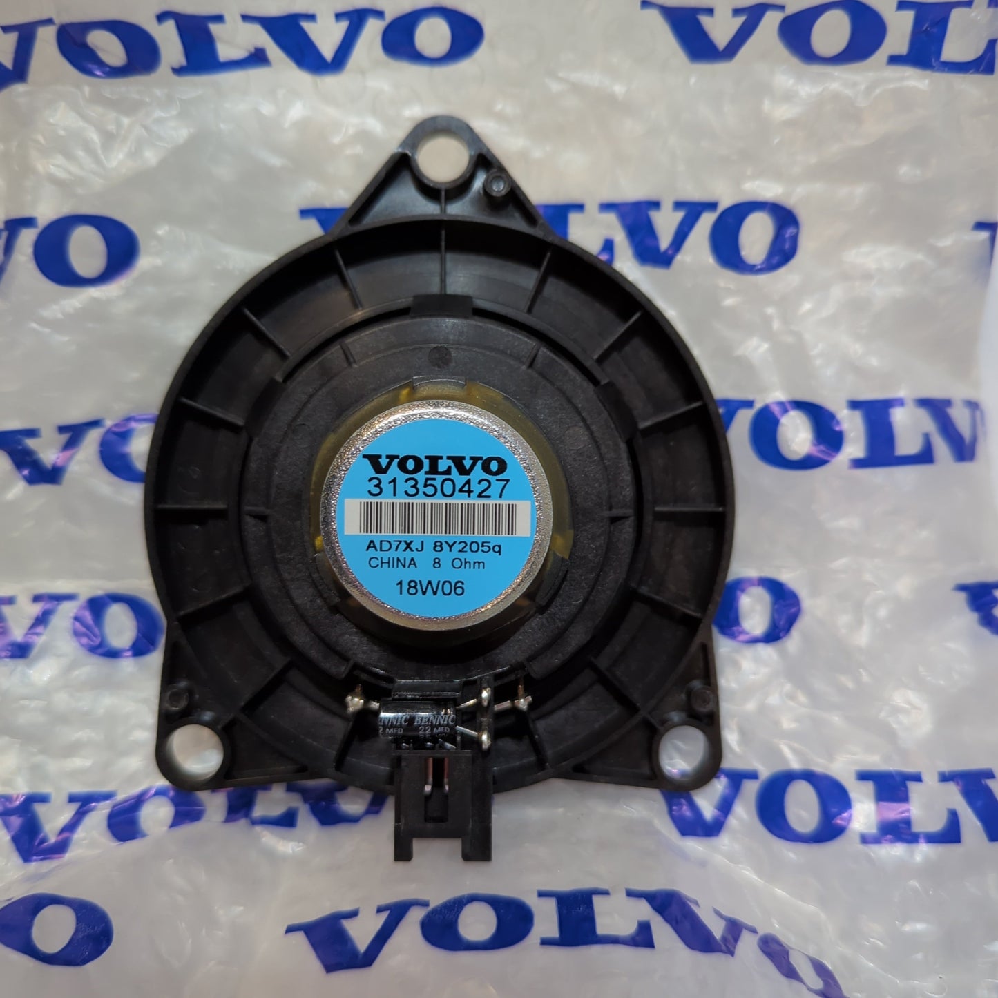 Genuine Front Right Door Speaker - Volvo XC90 2016-2018 | 31350427