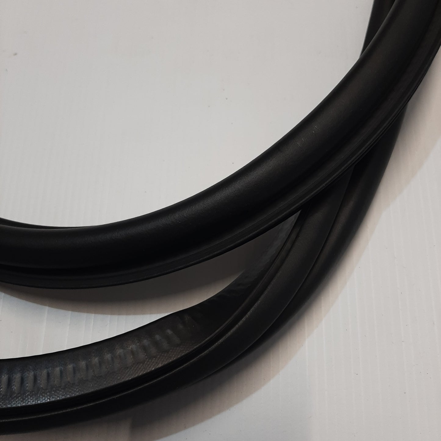 Genuine SEAT Door Seal | 6F9867367E9B9