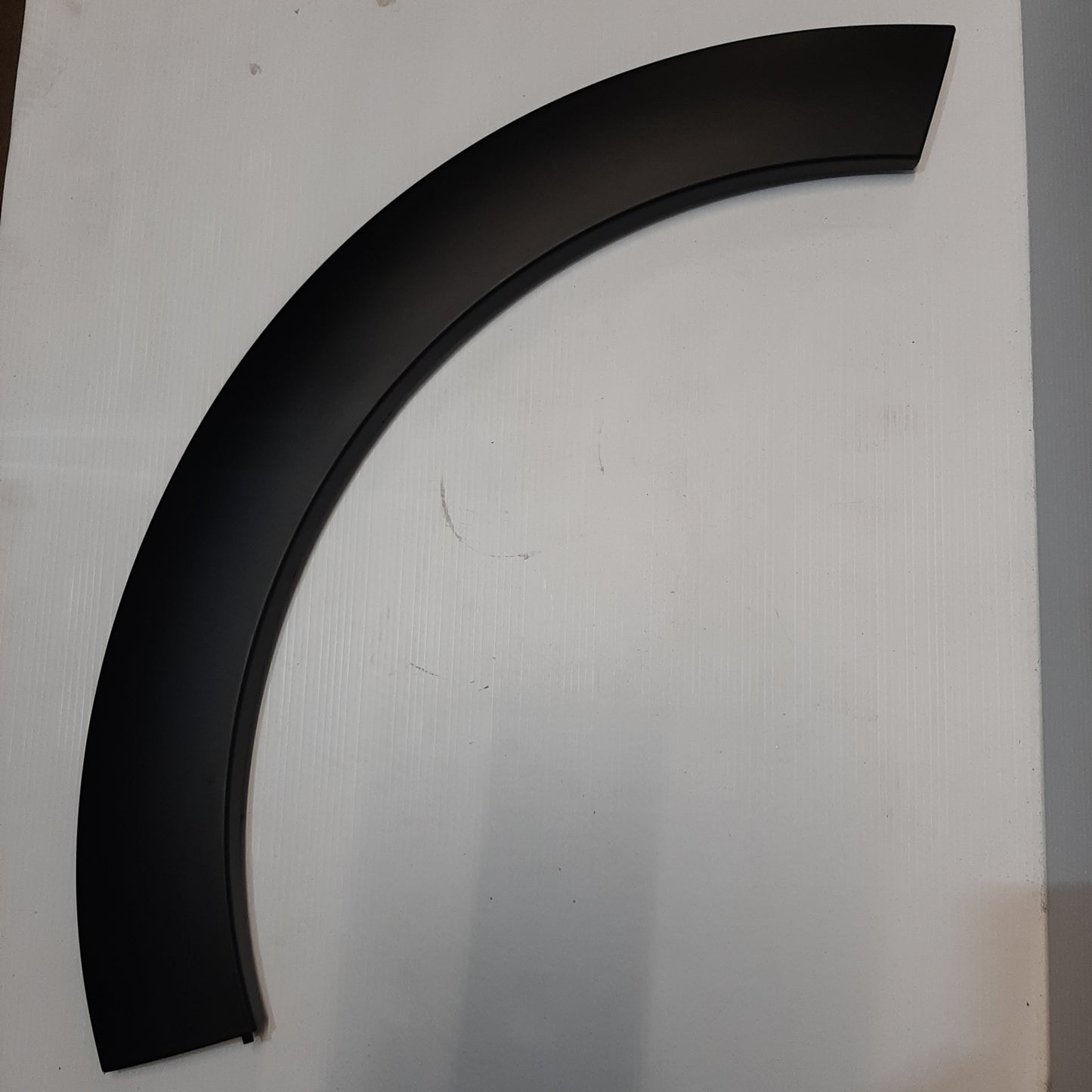 Genuine Peugeot Wing Moulding | 9812088780