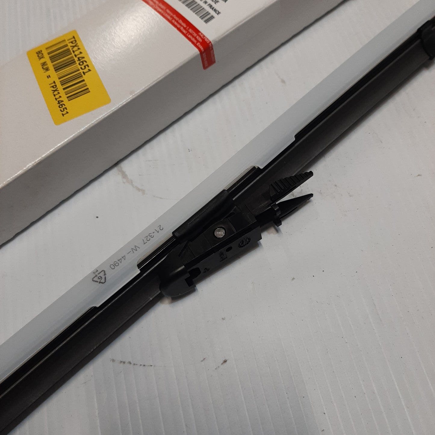 Genuine Rear Wiper Blade - Ford Mondeo Mk5| 2120564